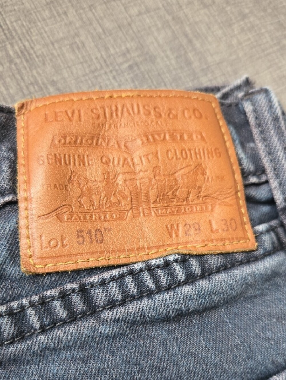 Levi's Dark Blue Cropped Frayed Hem Jeans - Picture 2 of 5